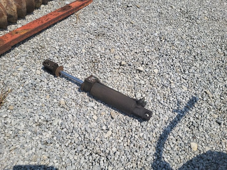 oliver-hydraulic-cylinder-image-3