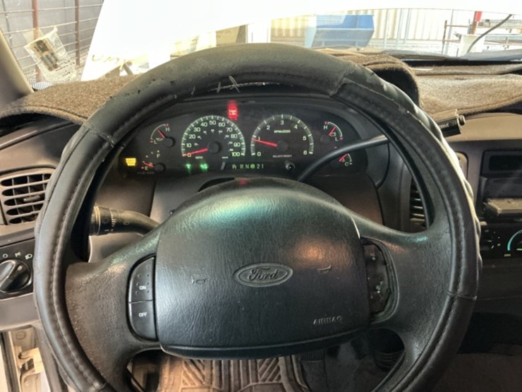 2000-ford-f150-image-16