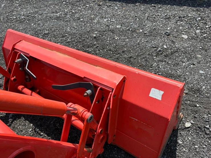 kubota-mx5400-image-9
