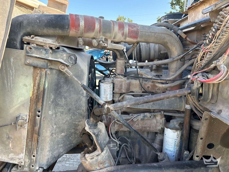 1994-mack-dm690s-image-8