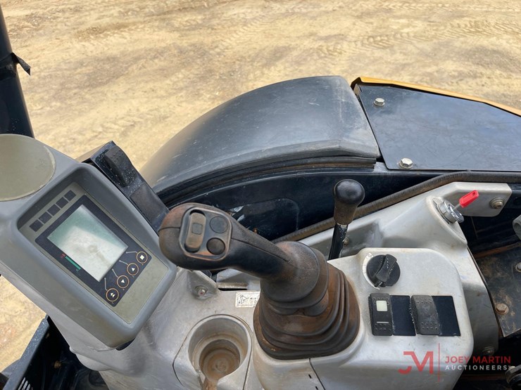 deere-35g-image-18