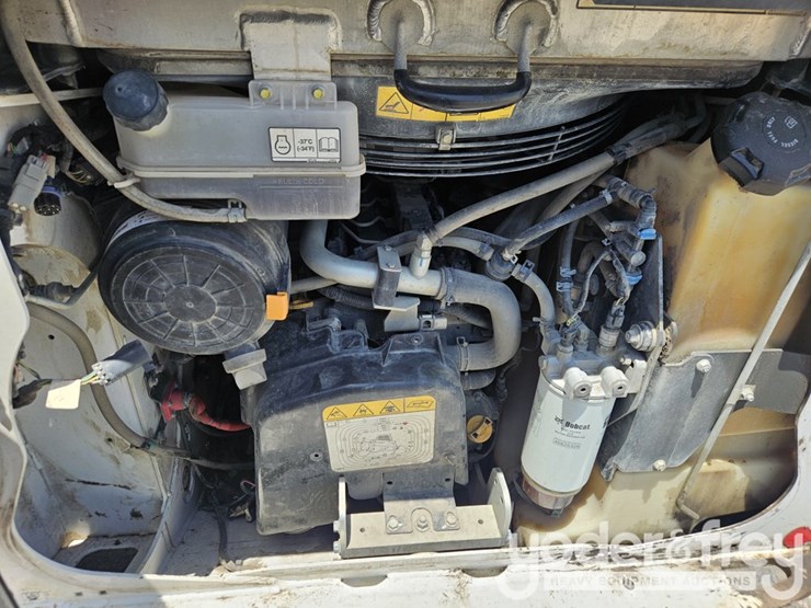 bobcat-t76-image-24