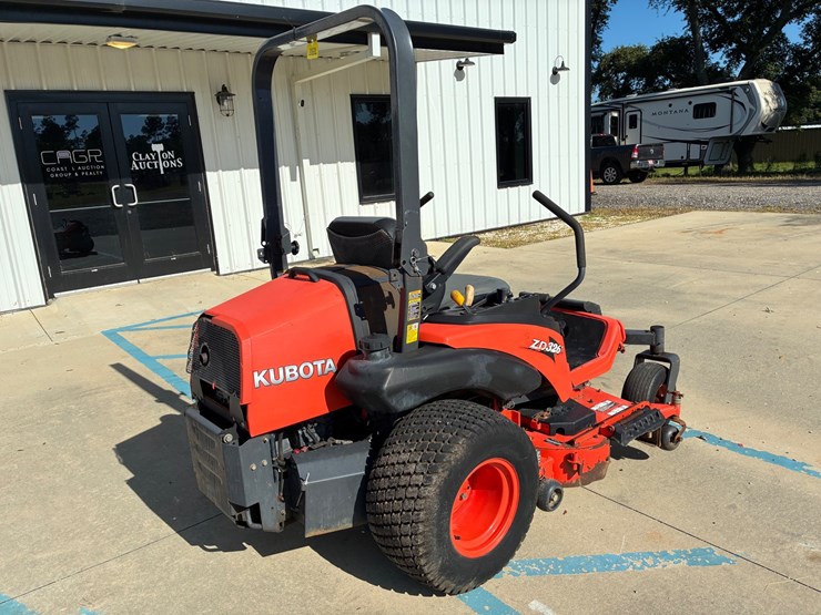 kubota-zd326s-image-6