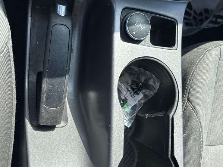 2013-ford-escape-image-18