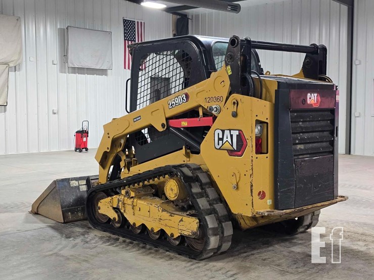 2021-caterpillar-259d3-image-4