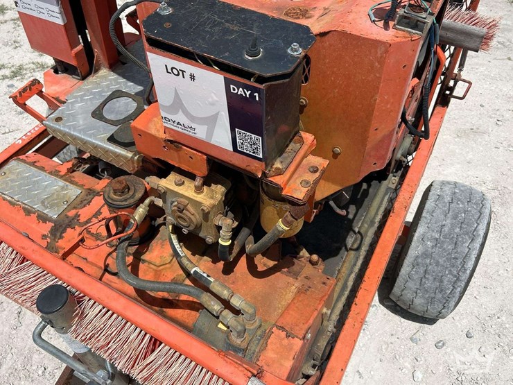 salsco-greens-roller-w/-trailer-image-8