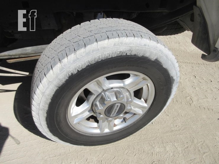 2017-ford-f250-xl-image-16