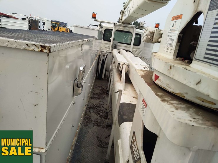 international-workstar-7400-image-29