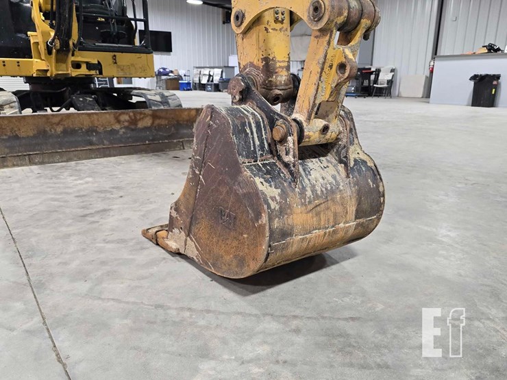 2021-caterpillar-306cr-image-12