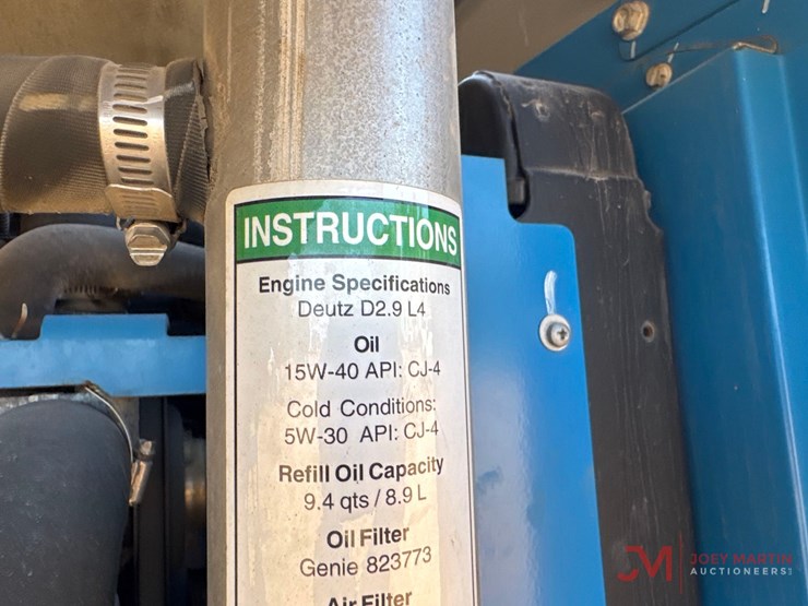 2016-genie-s-60x-boom-lift-image-16