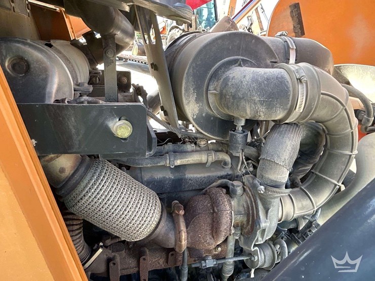 case-580n-ep-extendahoe-loader-backhoe-image-11