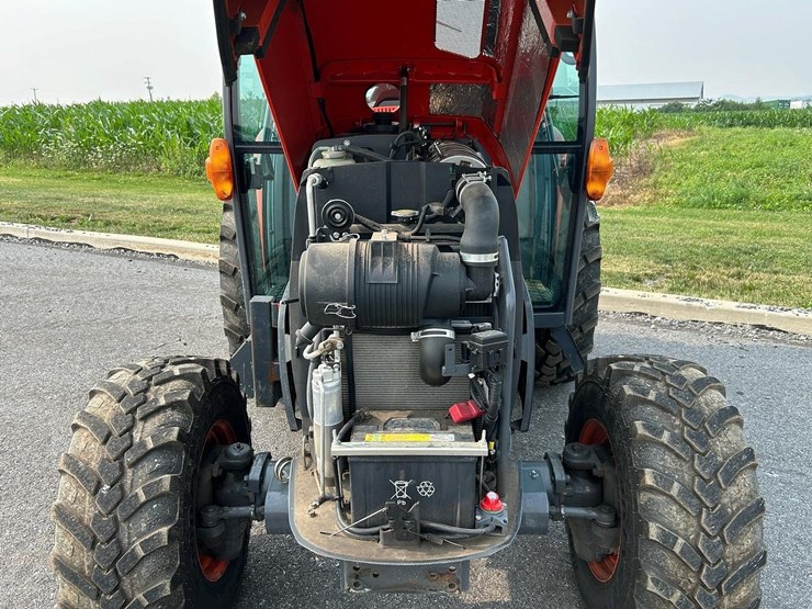 kubota-mx6000-image-9