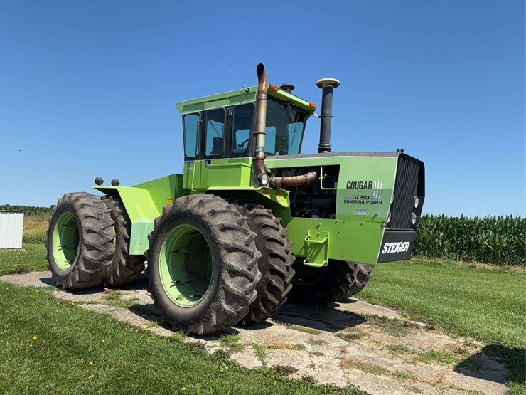 steiger-cougar-iii-st280-image-1