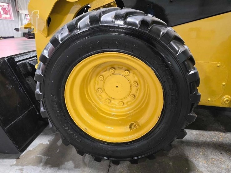 2018-caterpillar-226d-image-24