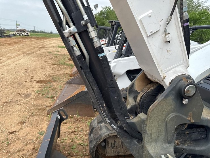 2023-bobcat-e88-image-43