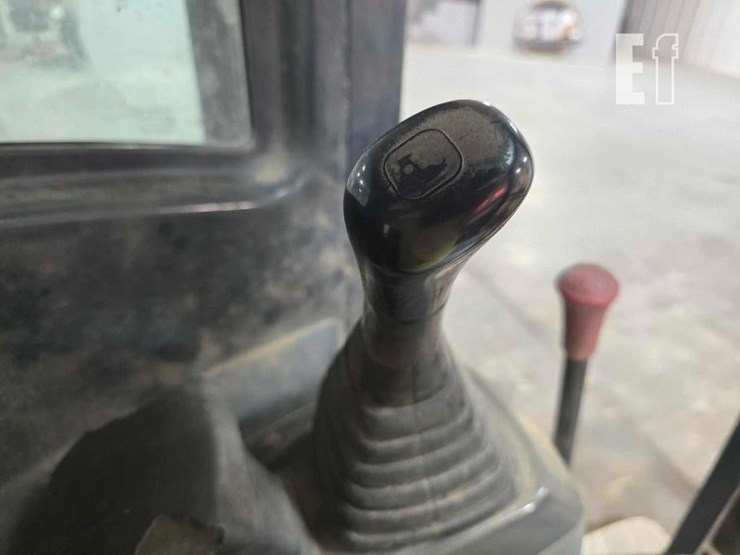 hyundai-robex-35z-9-image-21