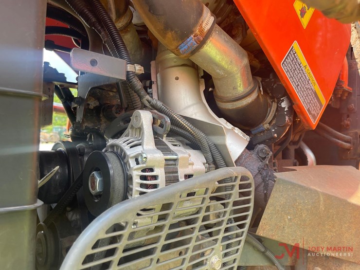 kubota-la1353-image-15