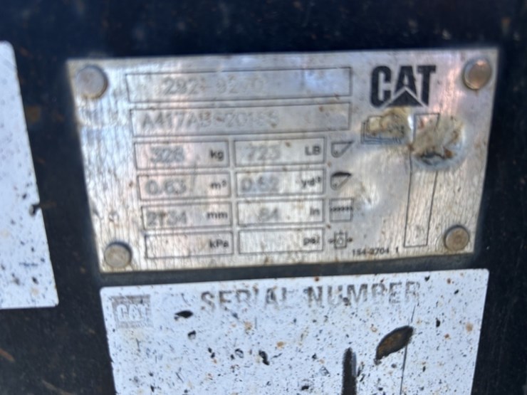 cat-84"-skidsteer-bucket-image-5