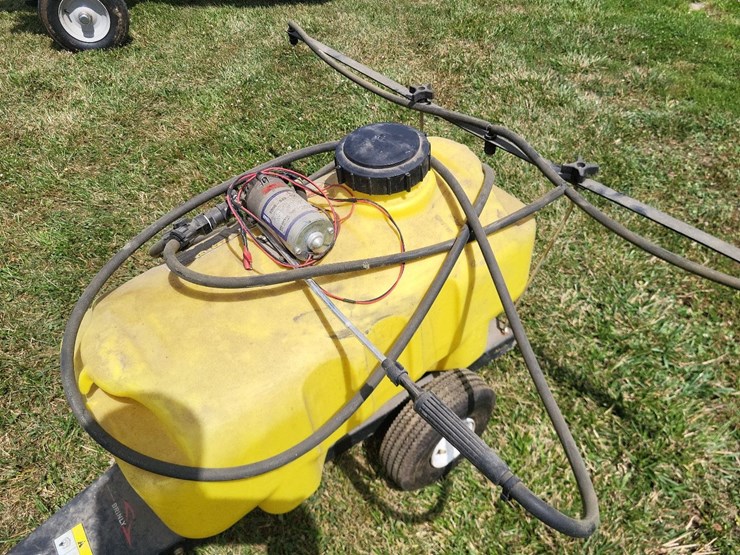 brinkley-pull-behind-sprayer-image-12