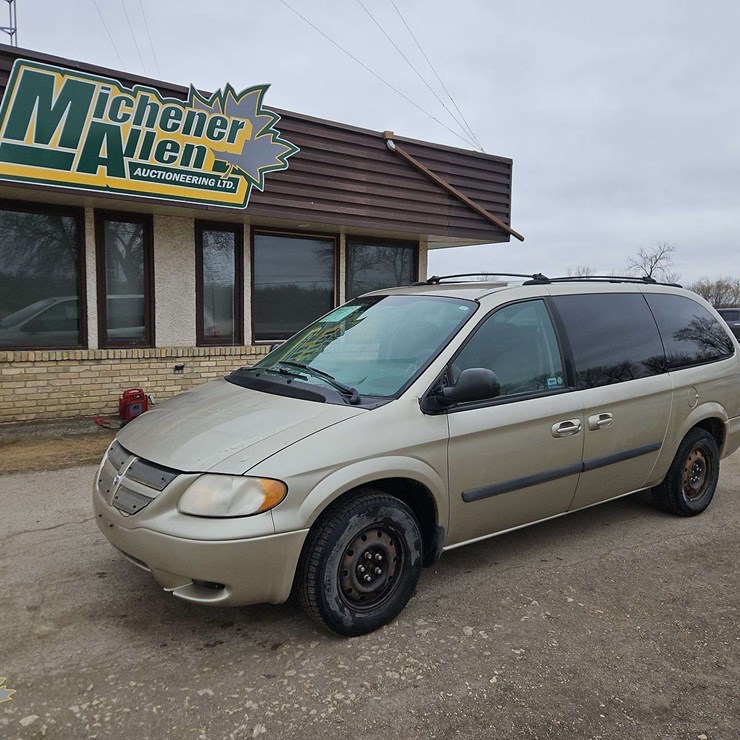 2005 DODGE GRAND CARAVAN SE