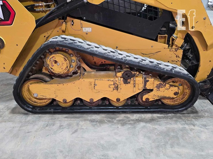 2022-caterpillar-259d3-image-33