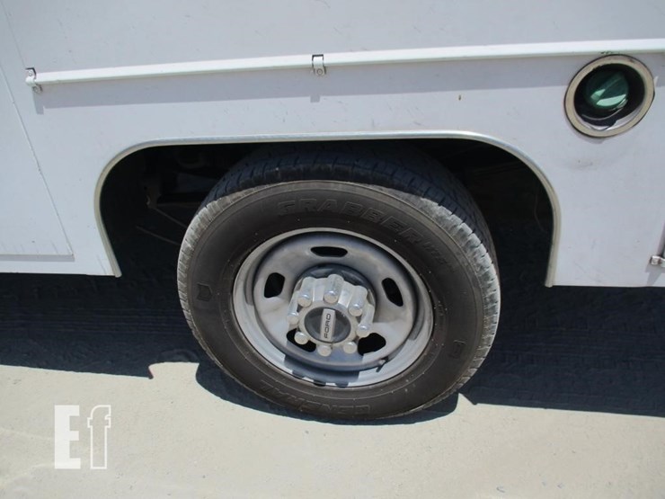 2018-ford-f350-image-17