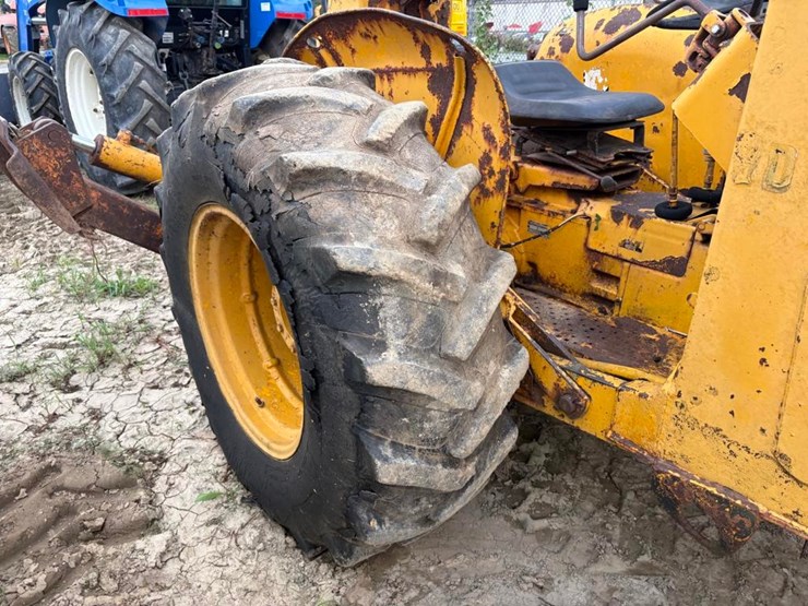 john-deere-400-image-10