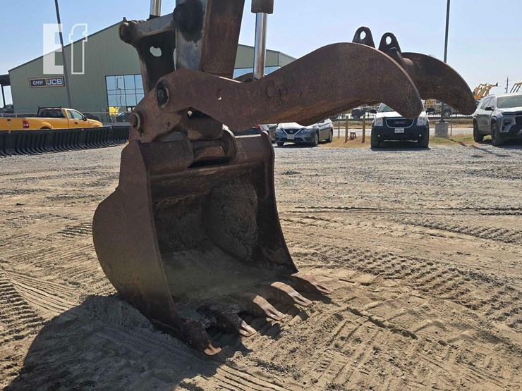 2016-deere-180g-lc-image-10