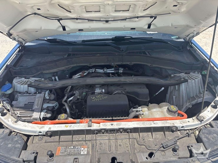 2020-ford-explorer-hybrid-awd-suv-image-7