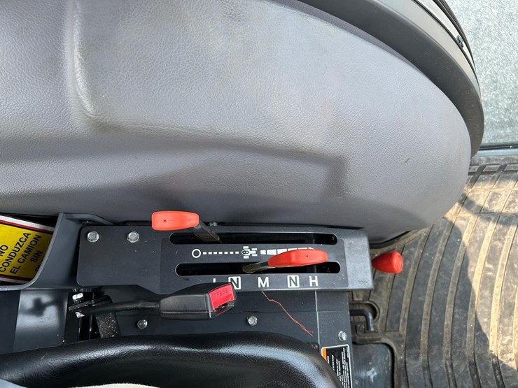 kubota-mx6000-image-38