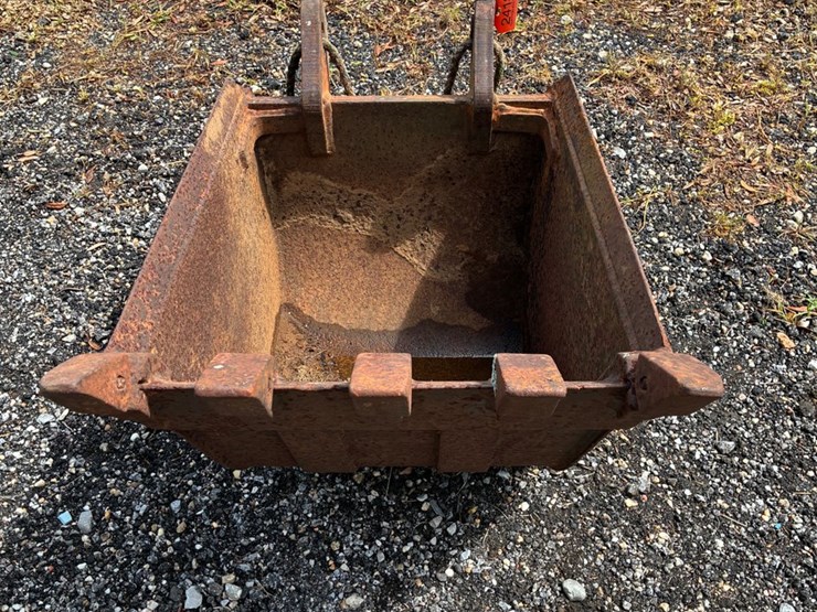 #2418-•-backhoe-bucket-image-2