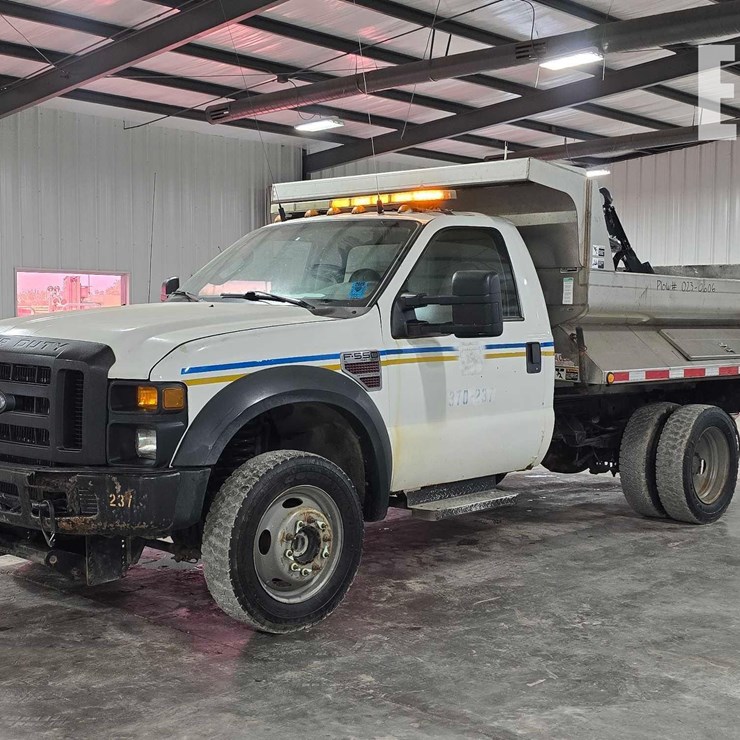 2009 FORD F550