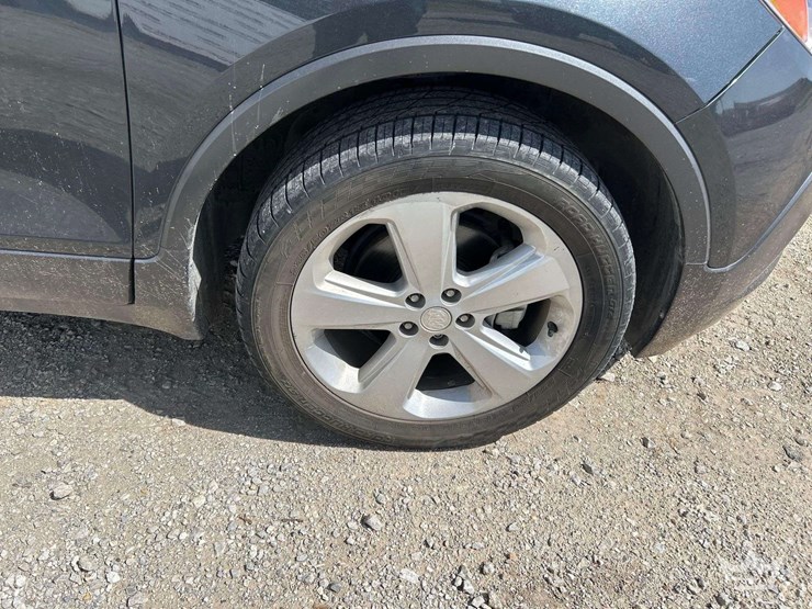 2016-buick-encore-image-26