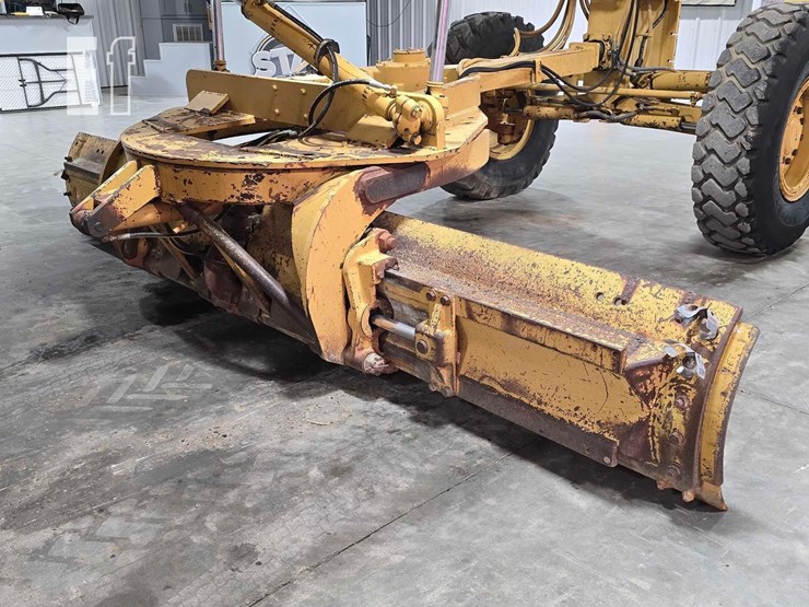 1996-caterpillar-140h-image-11