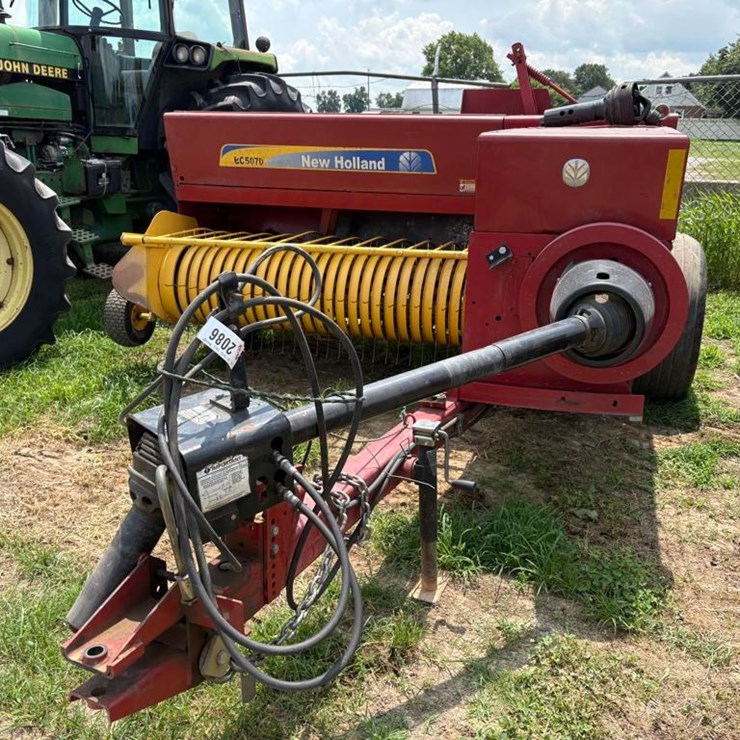 NEW HOLLAND BC5070