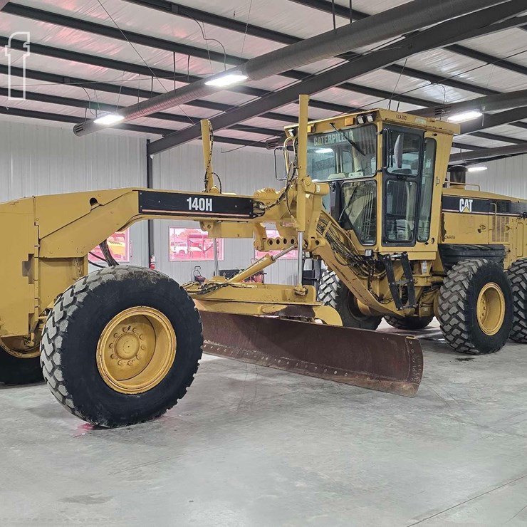 2006 CATERPILLAR 140H