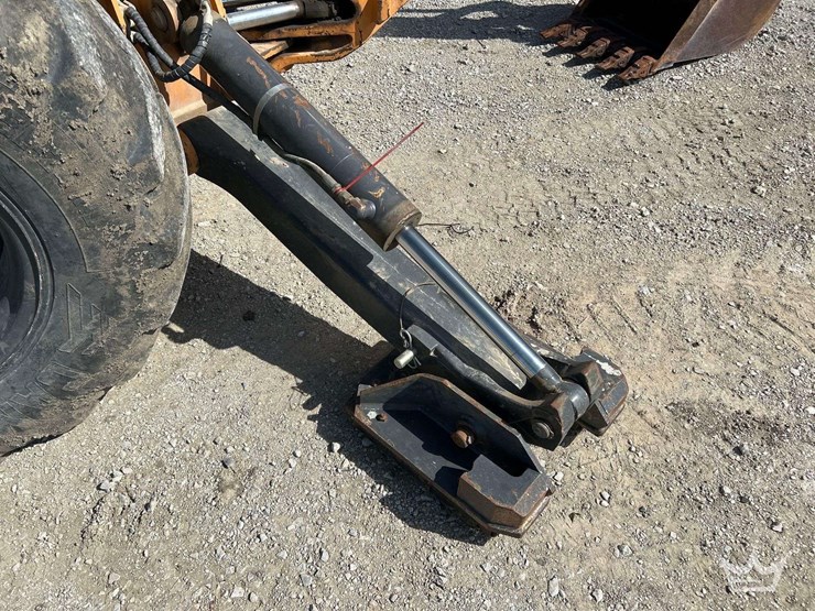 case-580n-ep-extendahoe-loader-backhoe-image-23