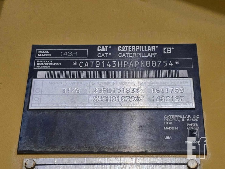 2005-caterpillar-143h-image-34