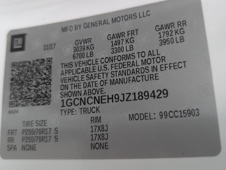 2018-chevrolet-silverado-1500-image-21