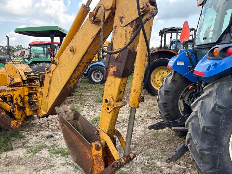 john-deere-400-image-16
