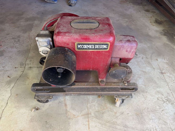 international-la-1-1/2-hp-engine-image-1