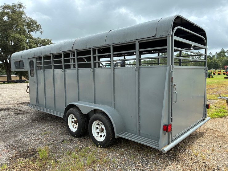 #20212-•-dixie-trailer-works-horse-trailer-image-4
