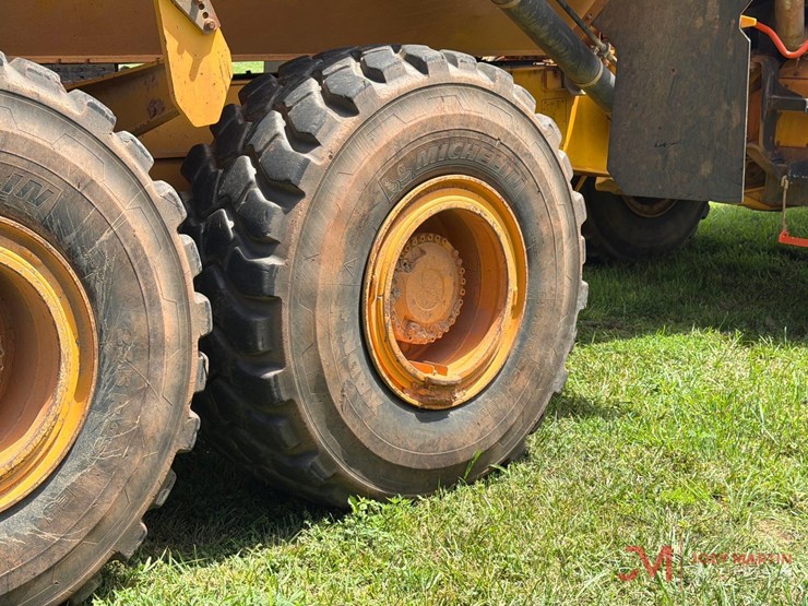 2022-volvo-a30g-image-24