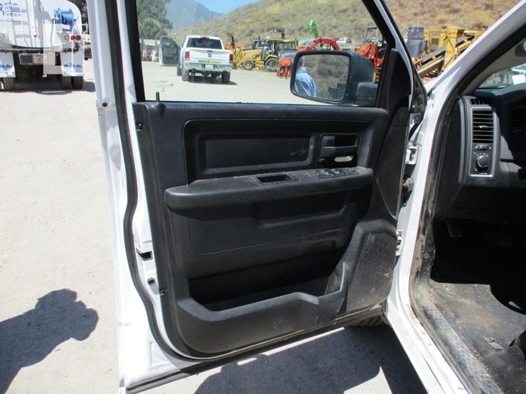 2014-dodge-ram-1500-image-13