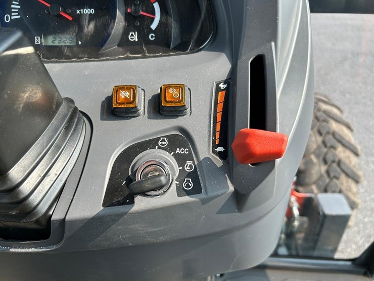 kubota-mx6000-image-30