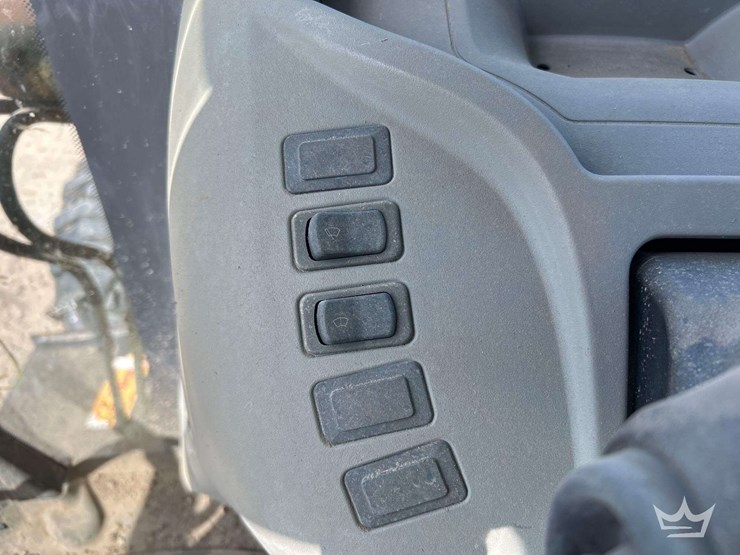 case-580n-ep-extendahoe-loader-backhoe-image-14