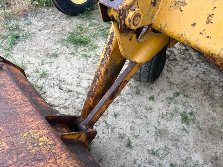 john-deere-400-image-5