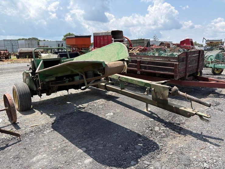 john-deere-3940-image-1