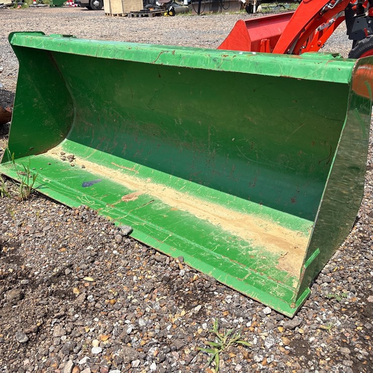 JOHN DEERE 300