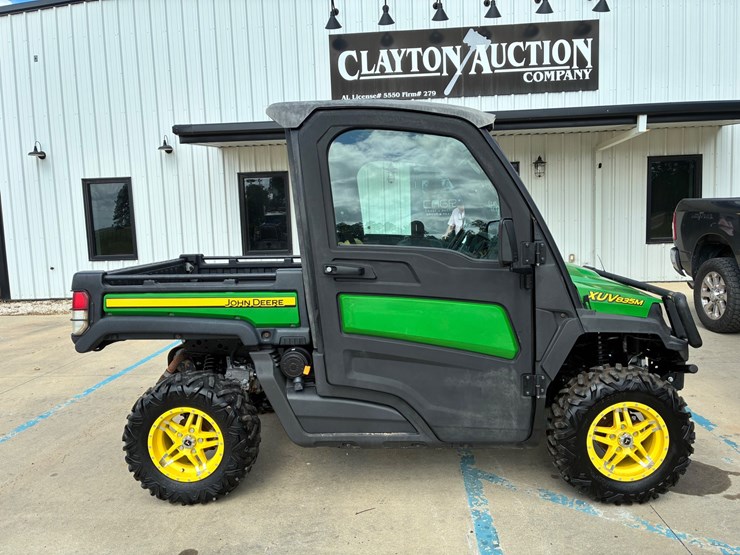 john-deere-gator-image-1